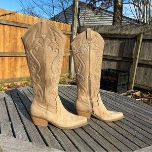Nwt Women’s Kenzie Tall Western boots size 10 Wild Fable cowboy cowgirl winter